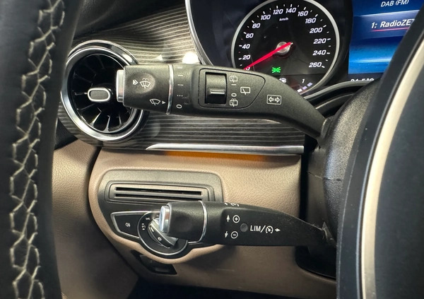 Mercedes-Benz Klasa V cena 285000 przebieg: 74550, rok produkcji 2020 z Suwałki małe 529